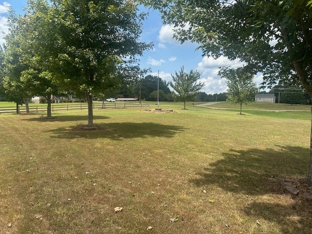 320 South Point Drive Camden, TN 38320 - Photo 50 of 62 a view of an ocean yard and trees
