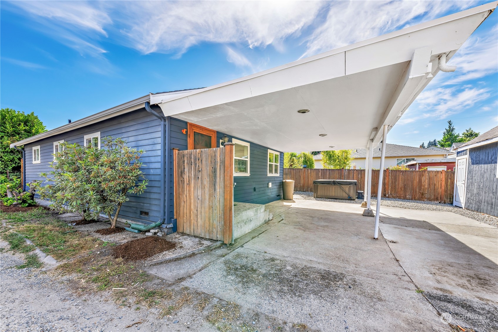 9012 7th Avenue Northwest Seattle, WA 98117 - Photo 29 of 36 a backyard with garden