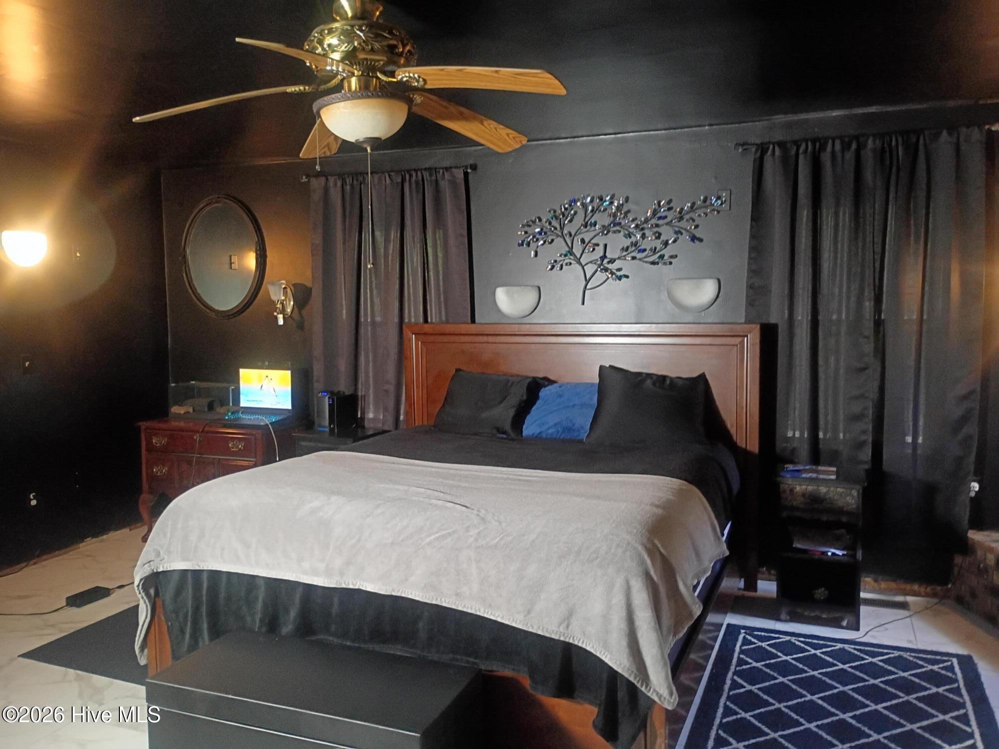 79 Howie And Hammonds Road Clarkton, NC 28433 - Photo 5 of 65