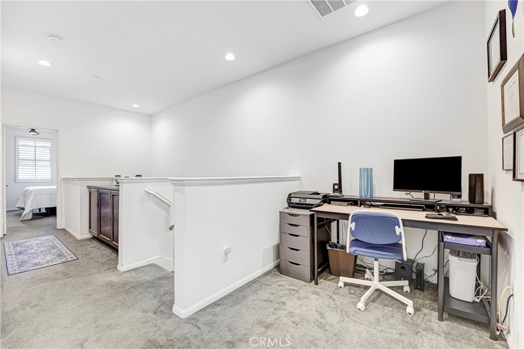 2234 Winifred Street, Unit 2 Simi Valley, CA 93063 - Photo 11 of 23