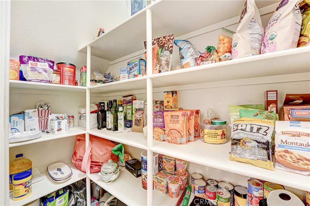 2234 Winifred Street, Unit 2 Simi Valley, CA 93063 - Photo 8 of 23