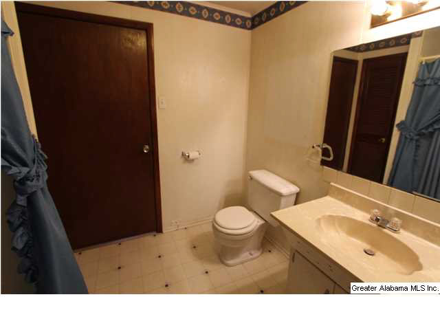 2 Ridge Street Anniston, AL 36201 - Photo 23 of 28