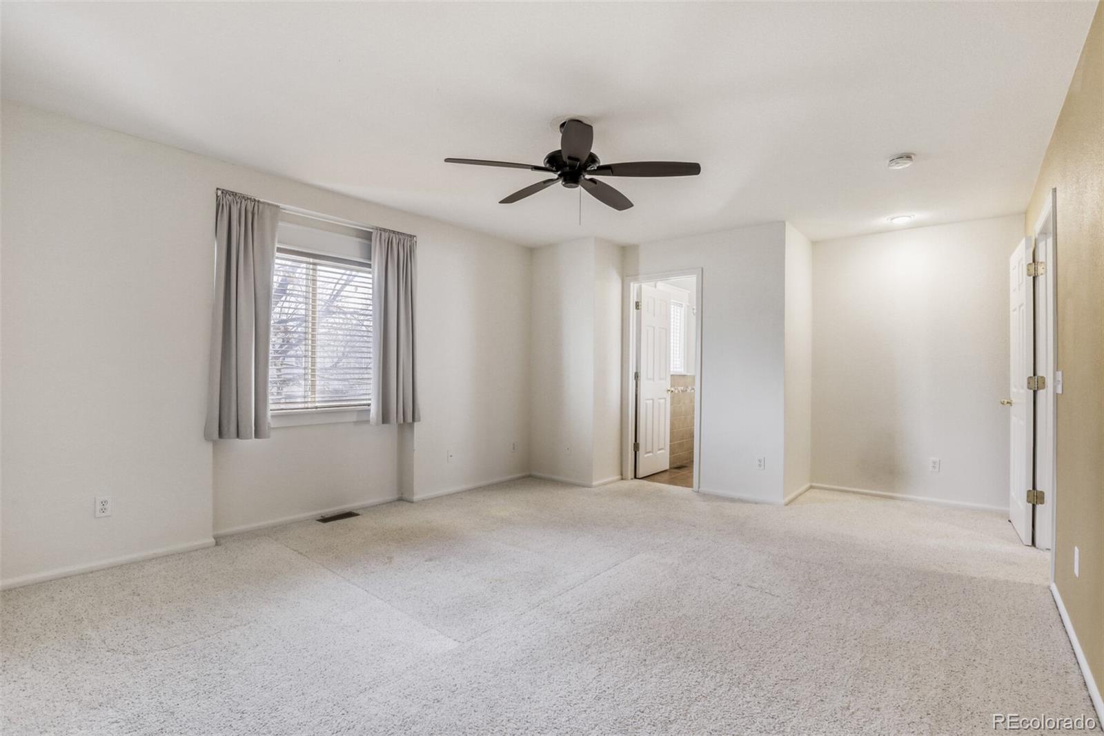 3637 Dexter Court Denver, CO 80207 - Photo 16 of 34