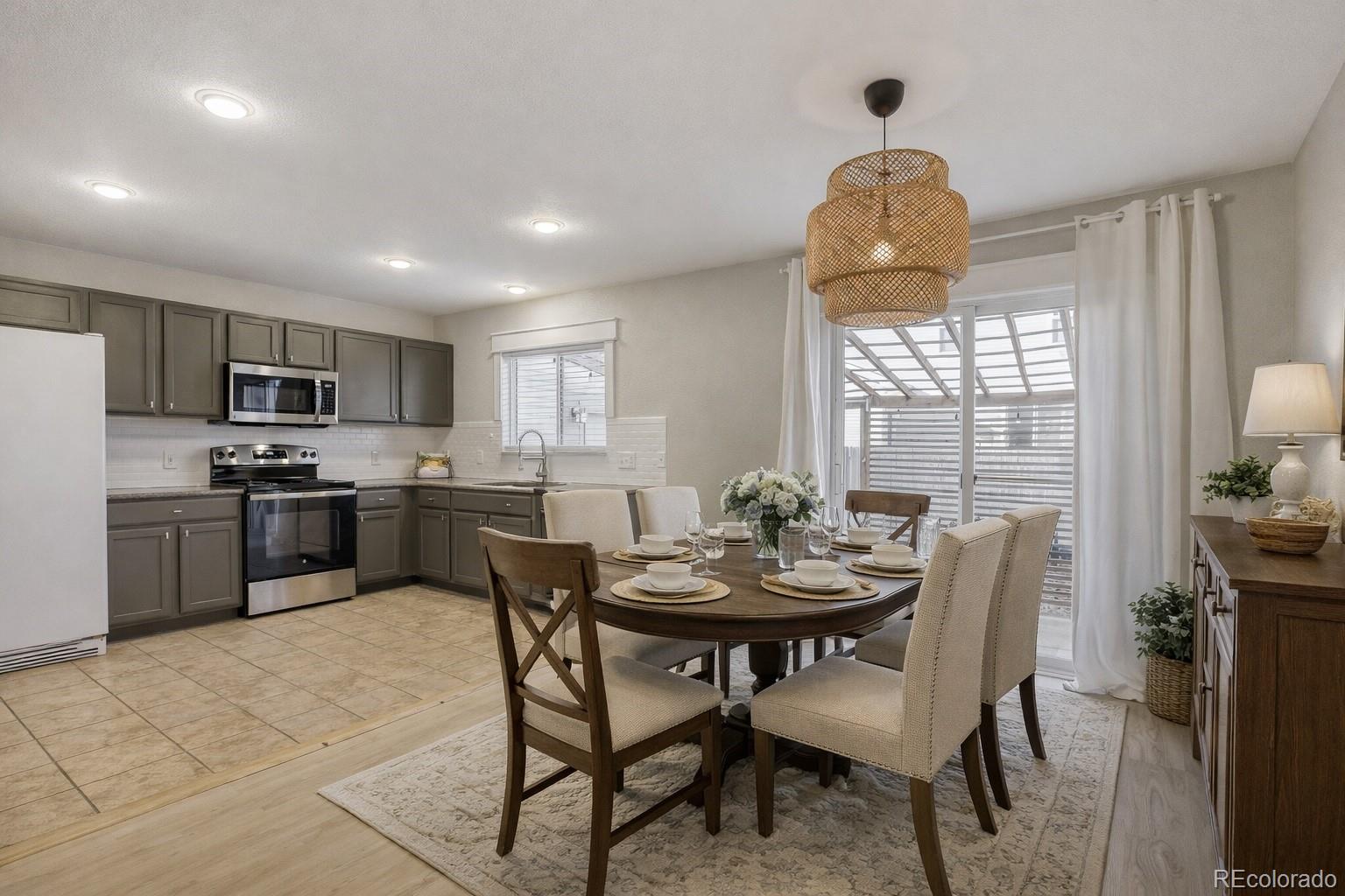 3637 Dexter Court Denver, CO 80207 - Photo 8 of 34