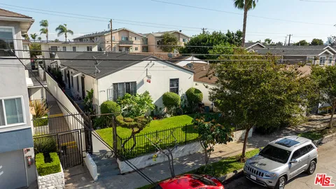 $1,250,000 | 1974 Henderson Avenue, Long Beach, CA 90806