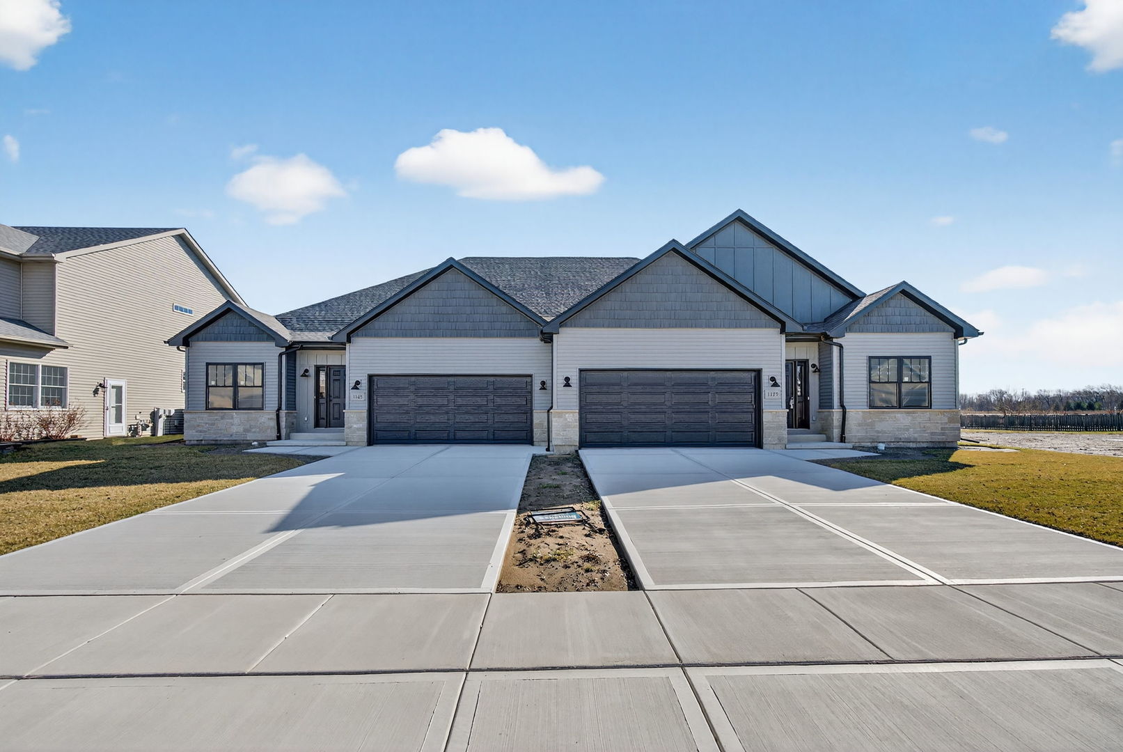1165 Farmstone Drive Diamond, IL 60416 - Photo 32 of 35 a front view of a house with yard