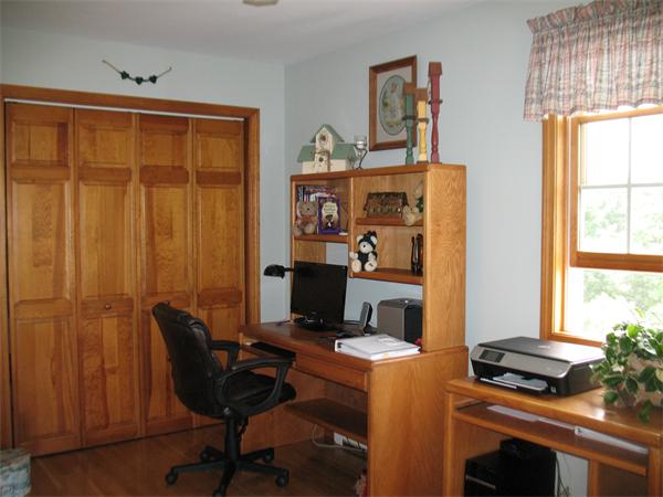 21 Piasta Road Dudley, MA 01571 - Photo 17 of 28