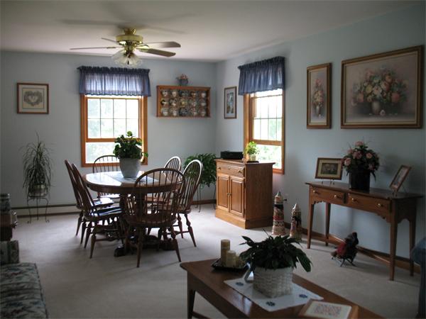 21 Piasta Road Dudley, MA 01571 - Photo 6 of 28
