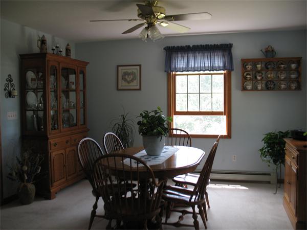 21 Piasta Road Dudley, MA 01571 - Photo 7 of 28