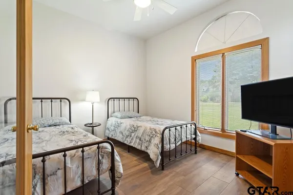 $699,000 | 22780 Diamond Bay Drive, Frankston, TX 75763