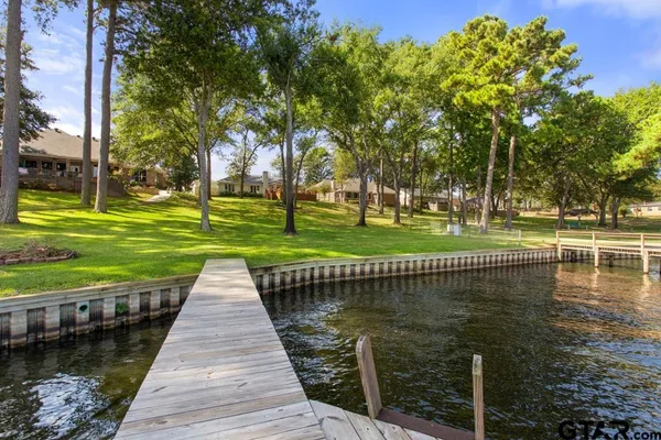 $699,000 | 22780 Diamond Bay Drive, Frankston, TX 75763