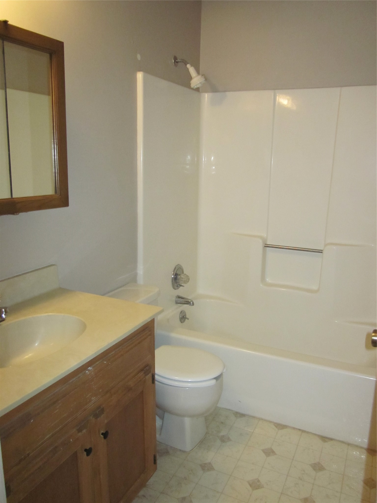 102 Verna Spur, Unit A Georgetown, TX 78628 - Photo 13 of 20 Gallery Image 13