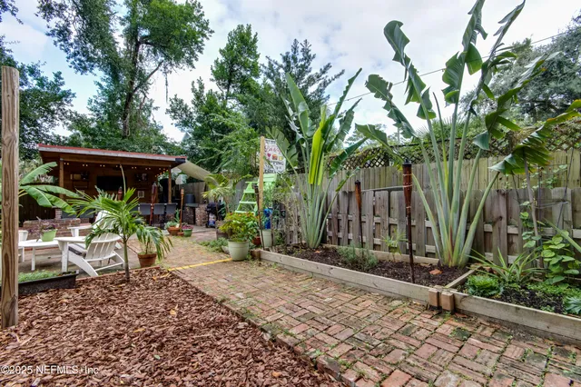 $1,400 | 115 West 2nd Street, Unit 4, Jacksonville, FL 32206