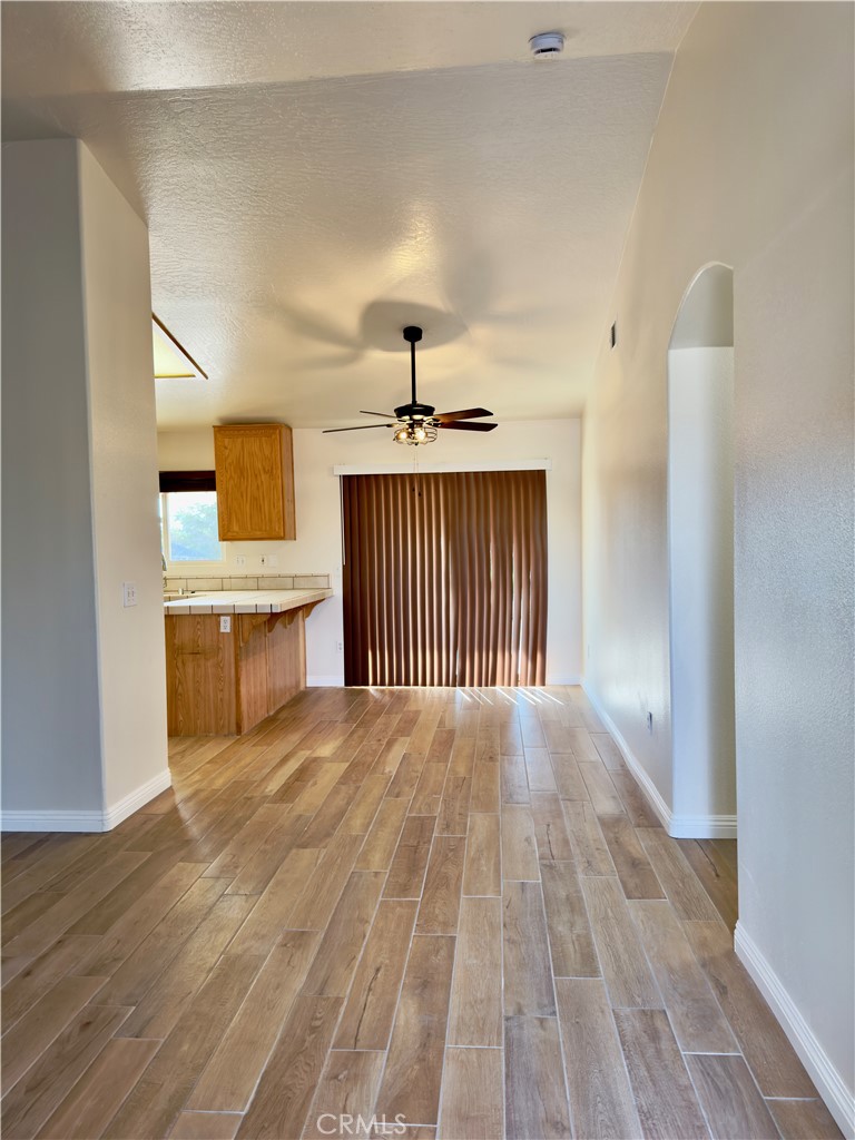 12401 Tesuque Road Apple Valley, CA 92308 - Photo 2 of 21