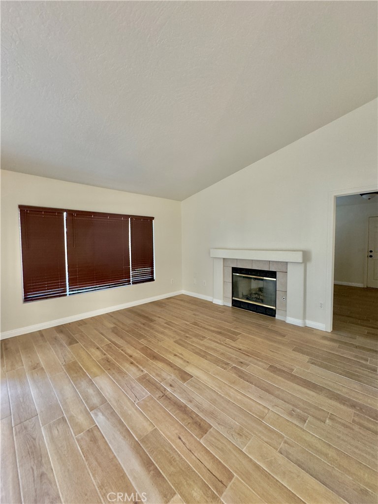 12401 Tesuque Road Apple Valley, CA 92308 - Photo 4 of 21