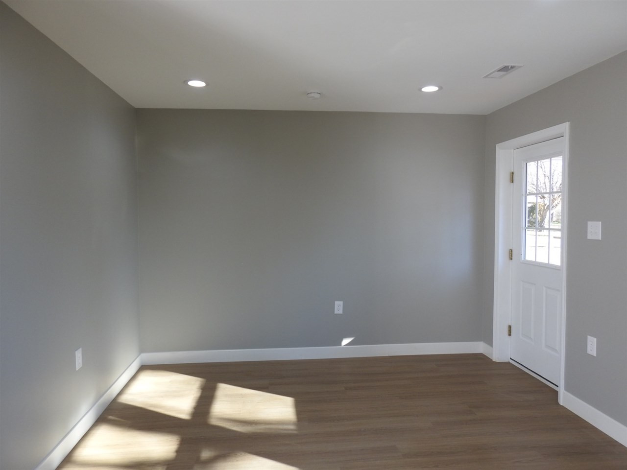 41 Peace Street Roxboro, NC 27573 - Photo 11 of 20 Photo 11