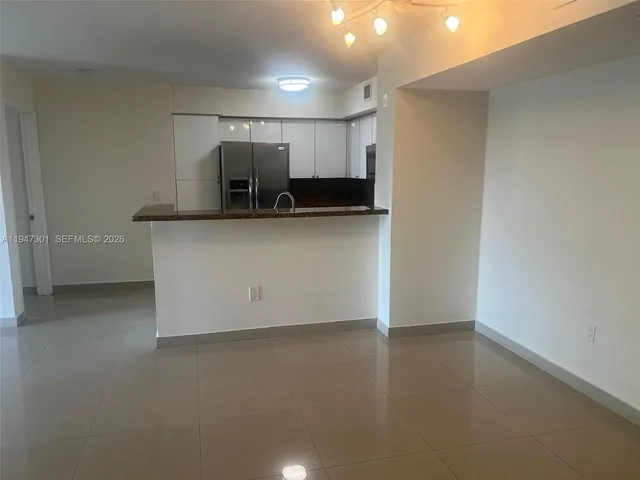 $2,750 | 19555 East Country Club Drive, Unit 8505, Aventura, FL 33180