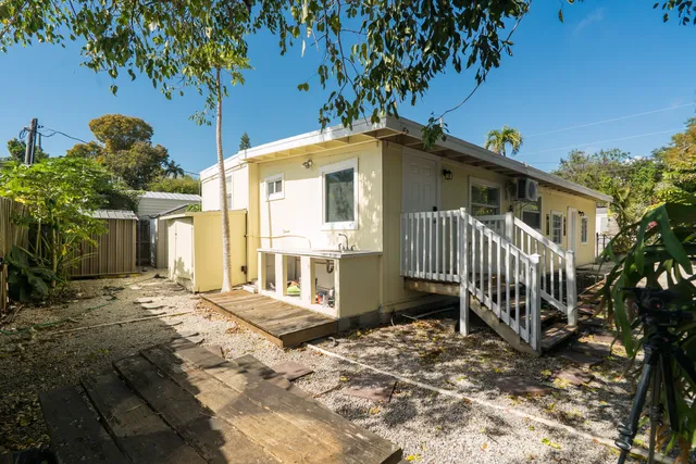 $375,000 | 271 Ryan Avenue, Key Largo, FL 33037