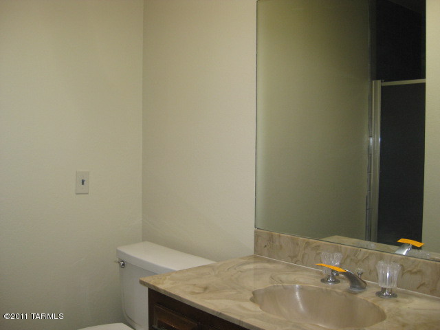 285 South Kolb Road, Unit 28 Tucson, AZ 85710 - Photo 11 of 13 Gallery Image 11