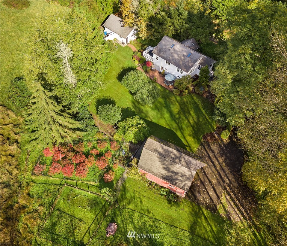 17929 Southeast May Valley Road Renton, WA 98059 - Photo 37 of 38