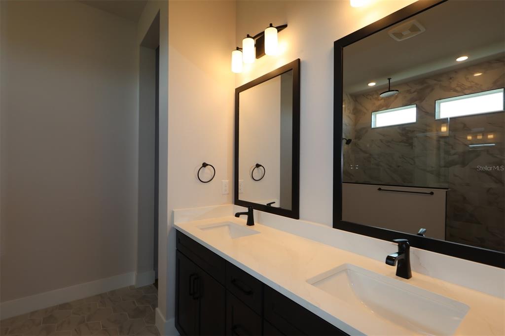 17526 Foxtail Loop Venice, FL 34293 - Photo 8 of 12