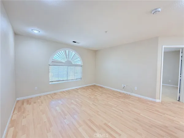 $3,600 | 5793 Oakdale Lane, Fontana, CA 92336