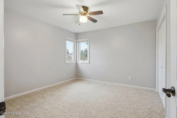 $785,000 | 611 Ponder Point Drive, Sandpoint, ID 83864