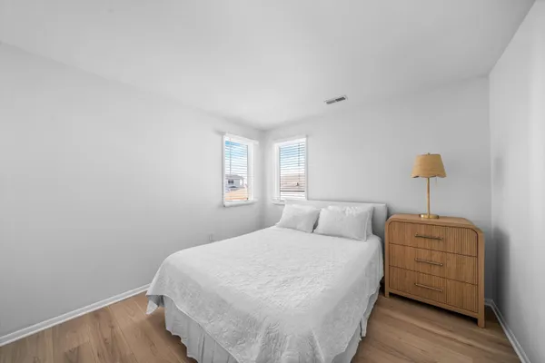$715,000 | 127 40th Street, Unit 1F, Sea Isle City, NJ 08243