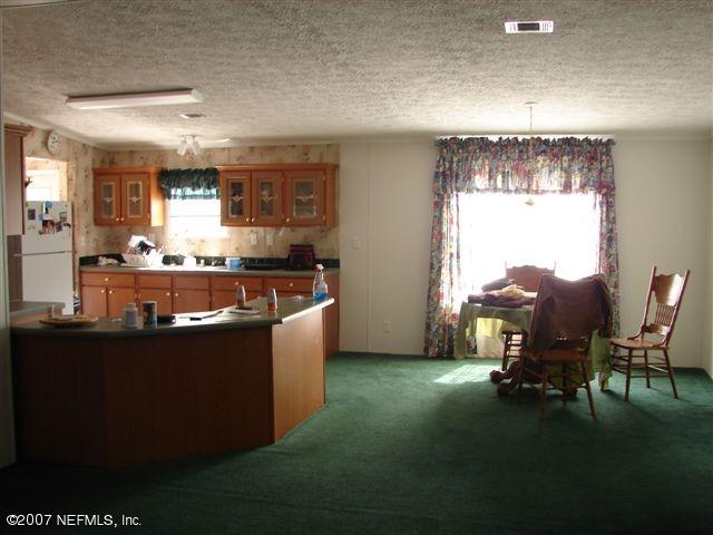 Kitchen and dining area