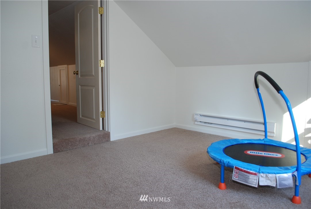 625 Studebaker Road Castle Rock, WA 98611 - Photo 22 of 24 Gallery Image 22