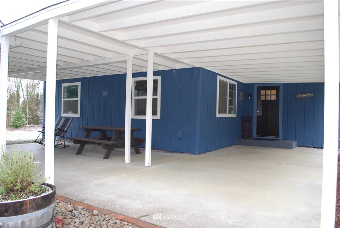 625 Studebaker Road Castle Rock, WA 98611 - Photo 6 of 24 Gallery Image 6