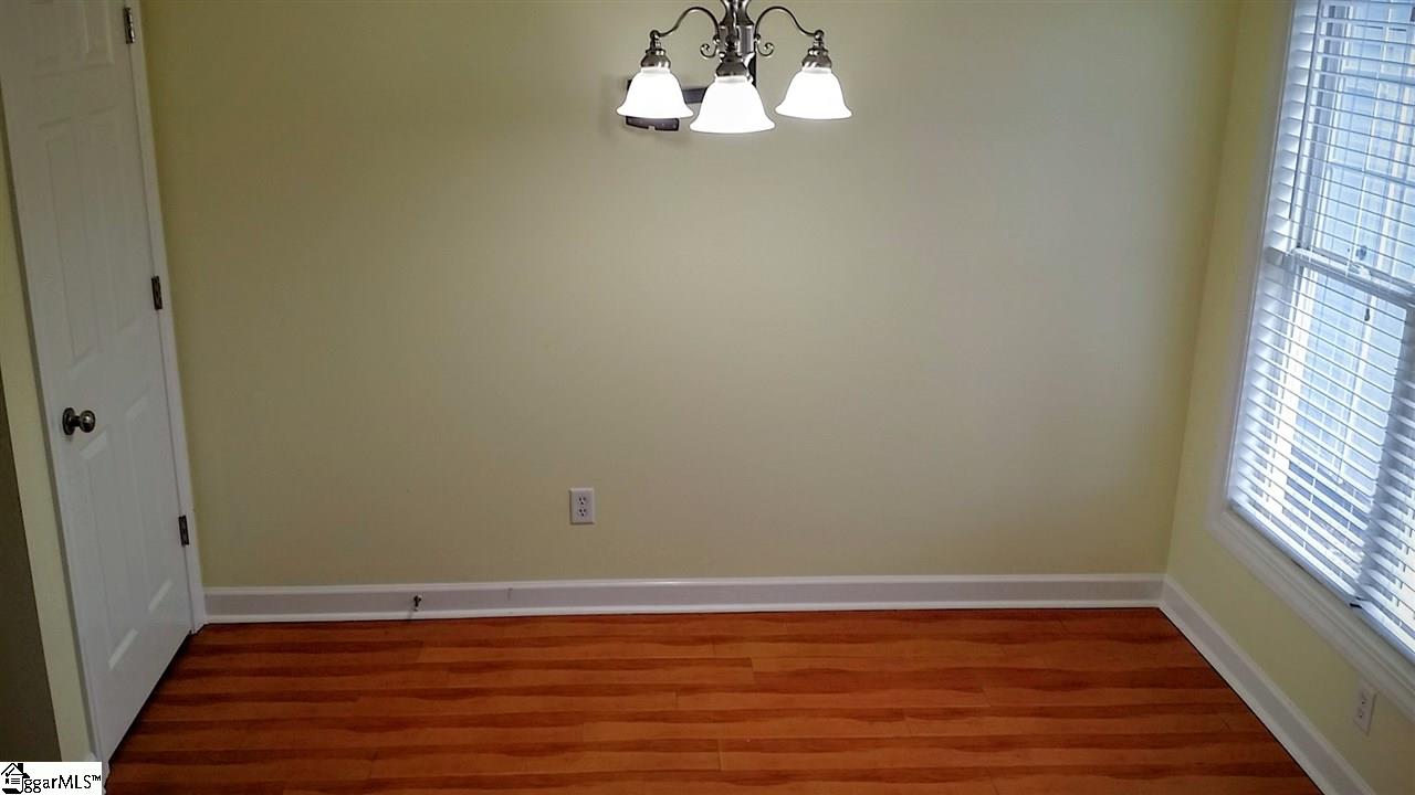 703 Anderson Road Greenville, SC 29601 - Photo 9 of 33 Gallery Image 9