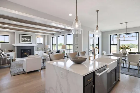 $1,265,000 | 4690 Garland Lane North, Plymouth, MN 55446