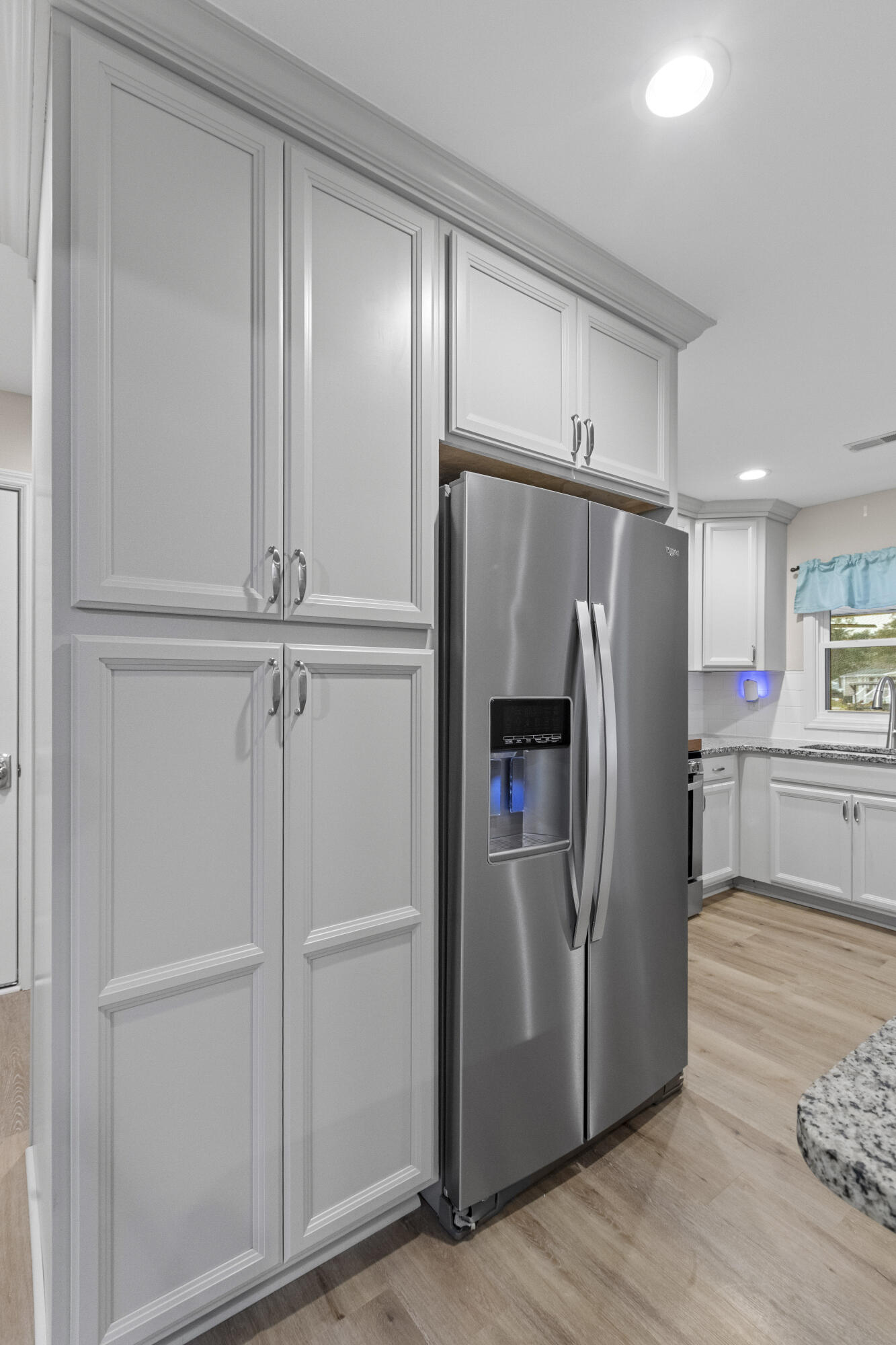 402 Chippendale Lane Bonneau, SC 29431 - Photo 22 of 62 402ChippendaleLn-CasaVerdeMediaLLC18