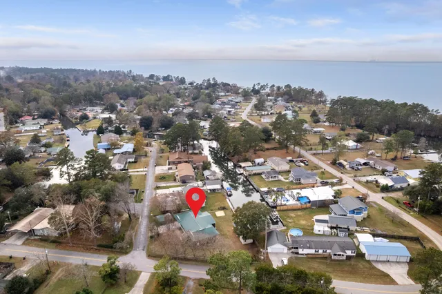 $484,900 | 402 Chippendale Lane, Bonneau, SC 29431