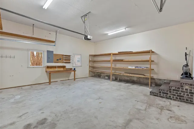 $484,900 | 402 Chippendale Lane, Bonneau, SC 29431