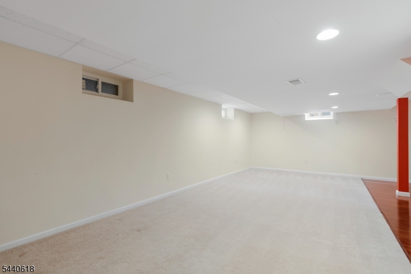 450 Vanderveer Road Bridgewater, NJ 08807 - Photo 35 of 46