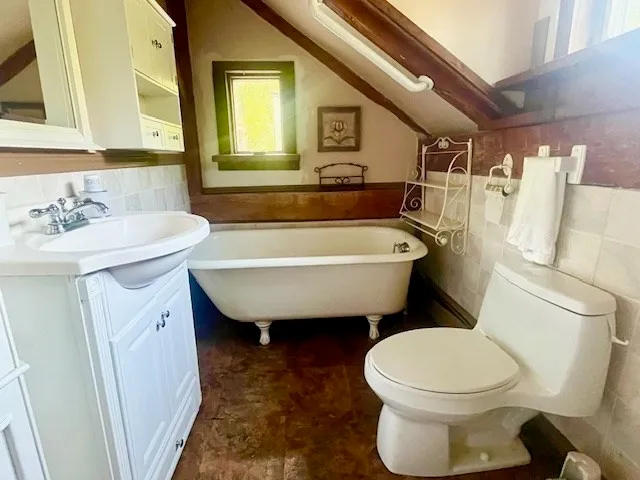 a view of a outdoor space