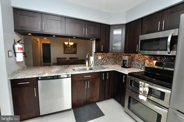 $285,000 | 4204B Adelaide Drive, Mount Laurel, NJ 08054