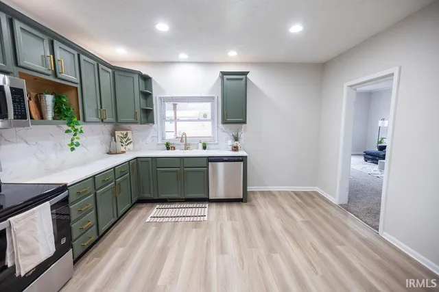 $189,900 | 330 East McKeever Street, Andrews, IN 46702