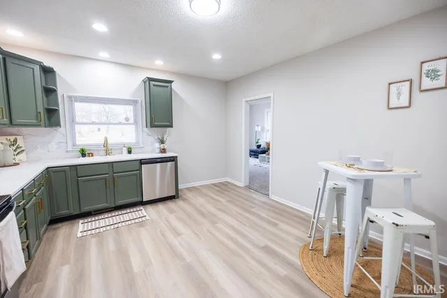 $189,900 | 330 East McKeever Street, Andrews, IN 46702