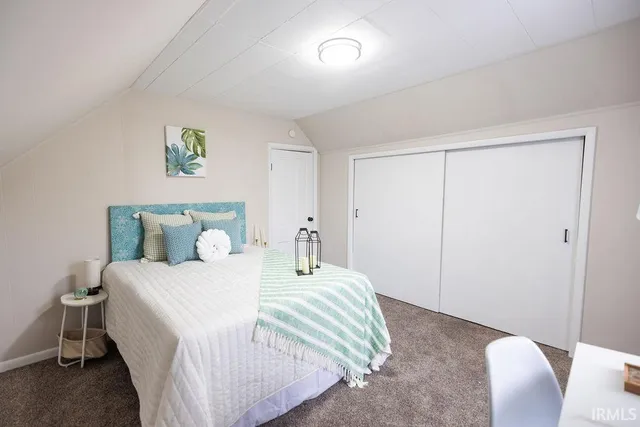 $189,900 | 330 East McKeever Street, Andrews, IN 46702