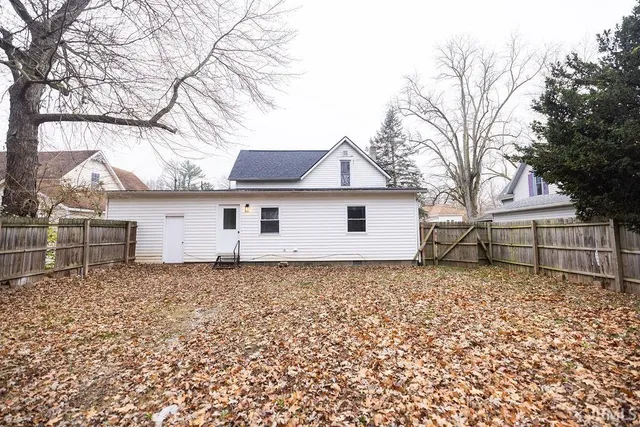 $189,900 | 330 East McKeever Street, Andrews, IN 46702