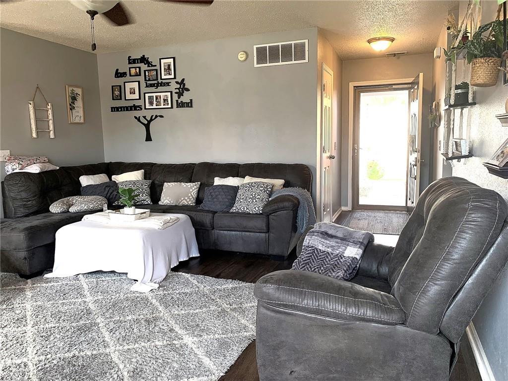 1010 Springwater Road Kokomo, IN 46902 - Photo 4 of 20 Gallery Image 4