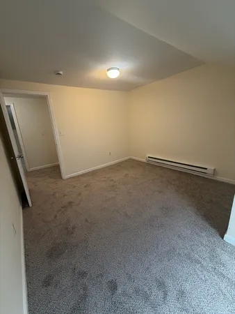 $3,595 | 14 Park Salem Ma, Unit B, Salem, MA 01970