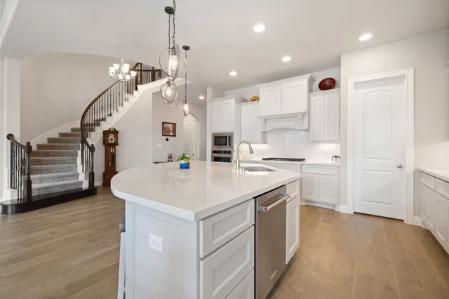 $549,000 | 8234 Mount Washburn Court, Porter, TX 77365