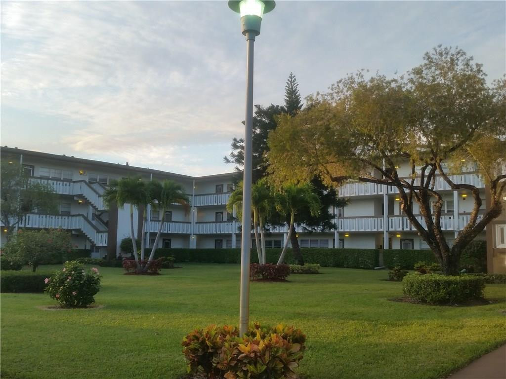 374 Mansfield I, Unit 374 Boca Raton, FL 33434 - Photo 18 of 25 Photo 18
