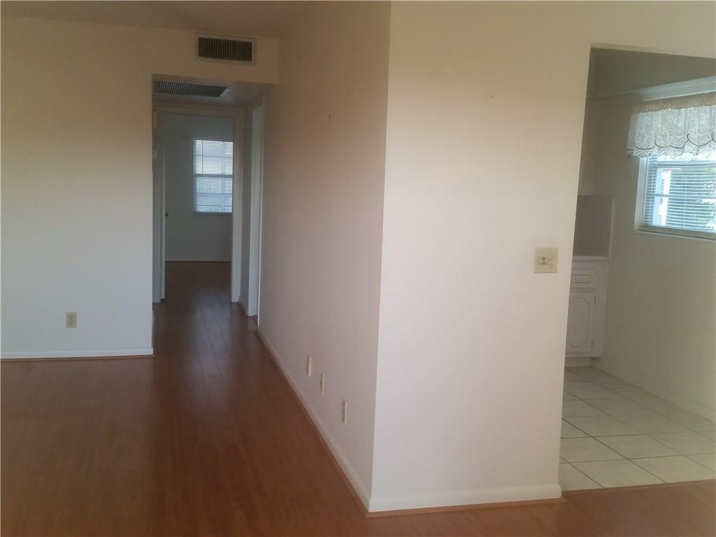 374 Mansfield I, Unit 374 Boca Raton, FL 33434 - Photo 8 of 25 Photo 8