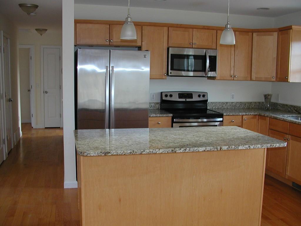 239 State Road Whately, MA 01373 - Photo 6 of 16 Gallery Image 6