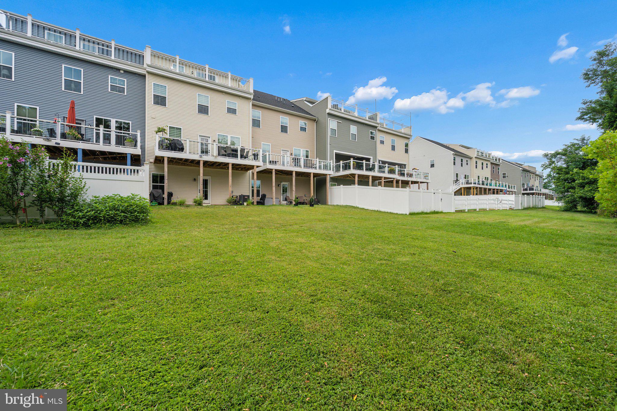 3062 Shaws Road Edgemere, MD 21219 - Photo 75 of 94 Exterior Back